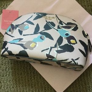 Kate Spade New York medium dome cosmetic case NWT